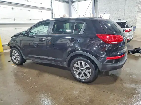 KNDPB3AC8G7795268 2016 KIA SPORTAGE - Image 2