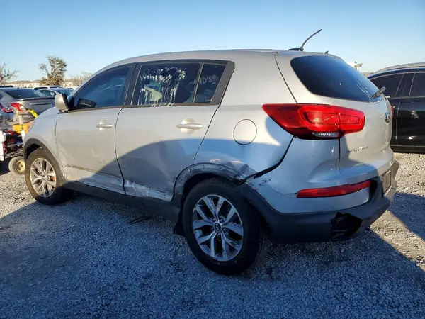 KNDPB3AC8G7795576 2016 KIA SPORTAGE - Image 2