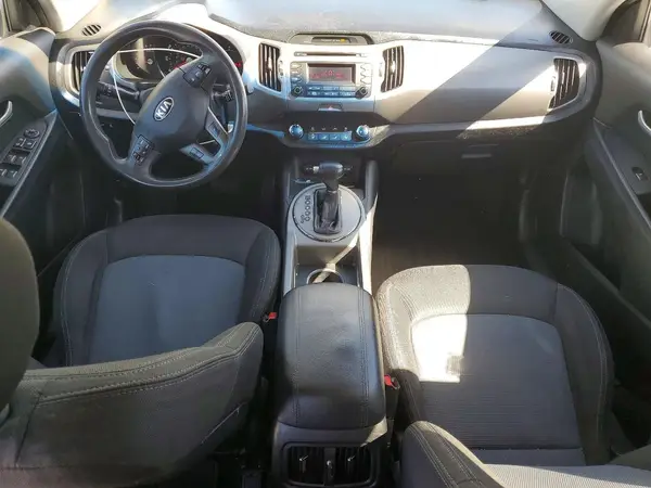 KNDPB3AC8G7797246 2016 KIA SPORTAGE - Image 8