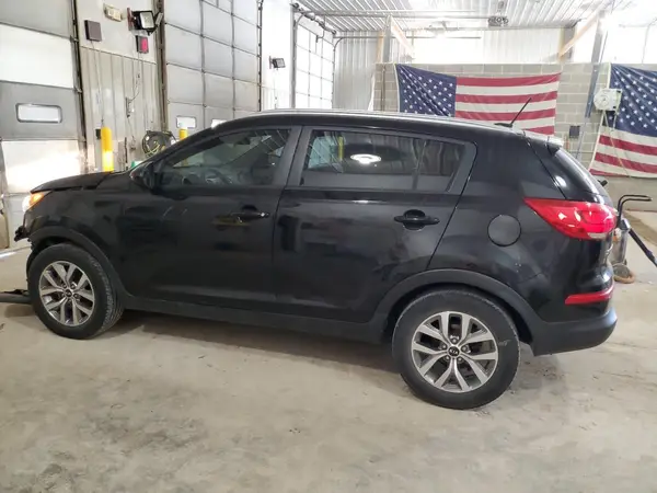 KNDPB3AC8G7797988 2016 KIA SPORTAGE - Image 2