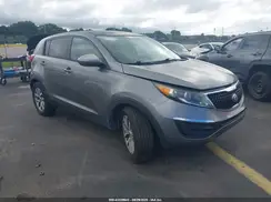 KNDPB3AC8G7813672 2016 KIA SPORTAGE