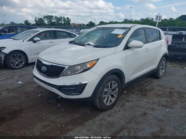 KNDPB3AC8G7814305 2016 KIA SPORTAGE - Image 2
