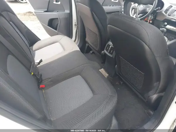 KNDPB3AC8G7814305 2016 KIA SPORTAGE - Image 8
