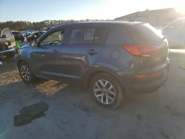 KNDPB3AC8G7819181 2016 KIA SPORTAGE - Image 2