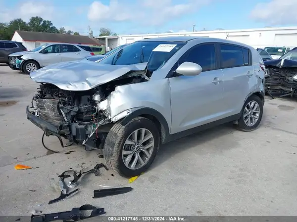 KNDPB3AC8G7823800 2016 KIA SPORTAGE - Image 2