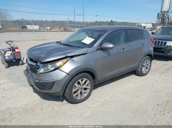 KNDPB3AC8G7832500 2016 KIA SPORTAGE - Image 2