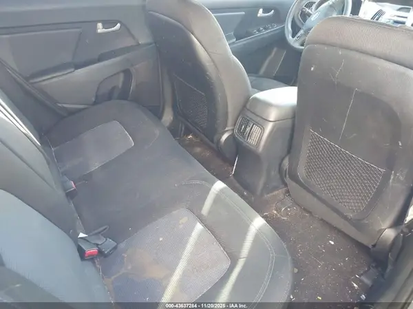 KNDPB3AC8G7852522 2016 KIA SPORTAGE - Image 8