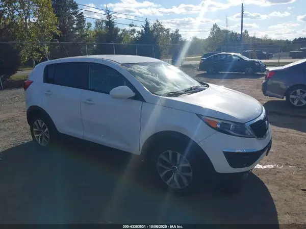 KNDPB3AC8G7863620 2016 KIA SPORTAGE - Image 1