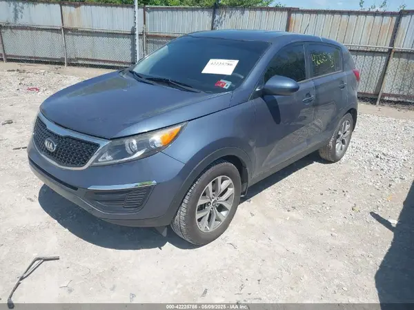 KNDPB3AC8G7864461 2016 KIA SPORTAGE - Image 2