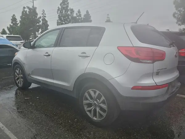 KNDPB3AC8G7865528 2016 KIA SPORTAGE - Image 2