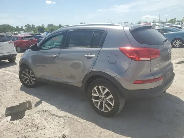 KNDPB3AC8G7866551 2016 KIA SPORTAGE - Image 2