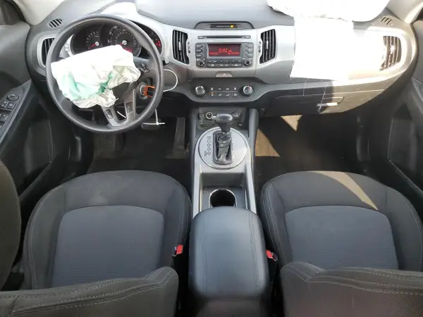 KNDPB3AC8G7868526 2016 KIA SPORTAGE - Image 8