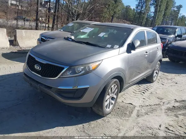 KNDPB3AC8G7880563 2016 KIA SPORTAGE - Image 2