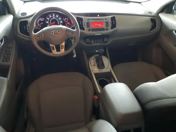 KNDPB3AC9G7809596 2016 KIA SPORTAGE - Image 8