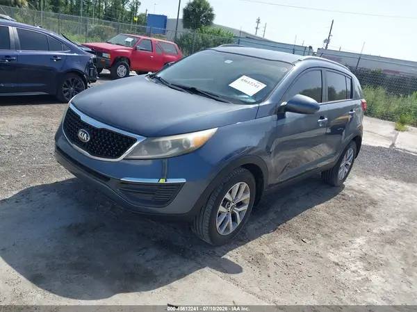 KNDPB3AC9G7810067 2016 KIA SPORTAGE - Image 2