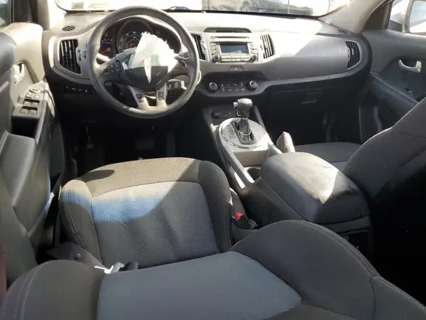 KNDPB3AC9G7811350 2016 KIA SPORTAGE - Image 8