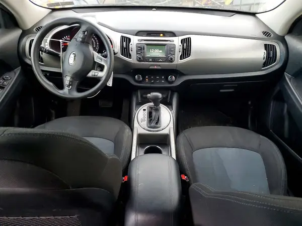 KNDPB3AC9G7811896 2016 KIA SPORTAGE - Image 8