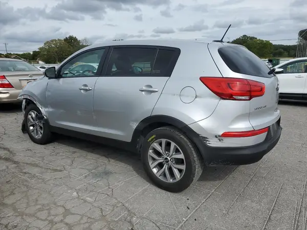 KNDPB3AC9G7818721 2016 KIA SPORTAGE - Image 2