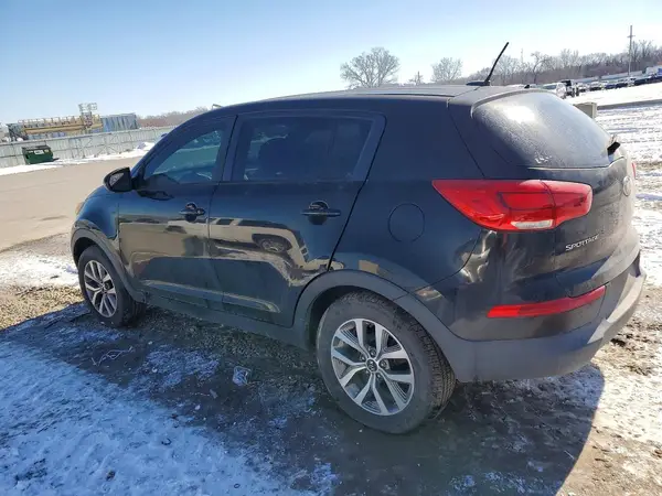 KNDPB3AC9G7819688 2016 KIA SPORTAGE - Image 2