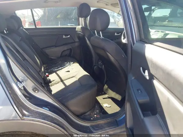 KNDPB3AC9G7830819 2016 KIA SPORTAGE - Image 8