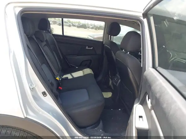 KNDPB3AC9G7836278 2016 KIA SPORTAGE - Image 8
