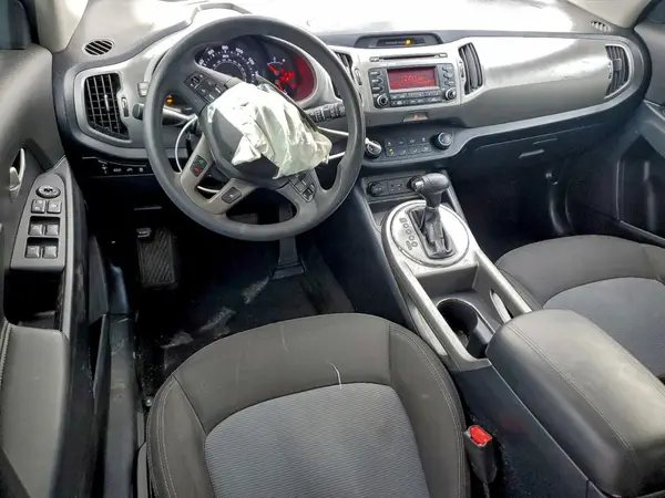 KNDPB3AC9G7860256 2016 KIA SPORTAGE - Image 8