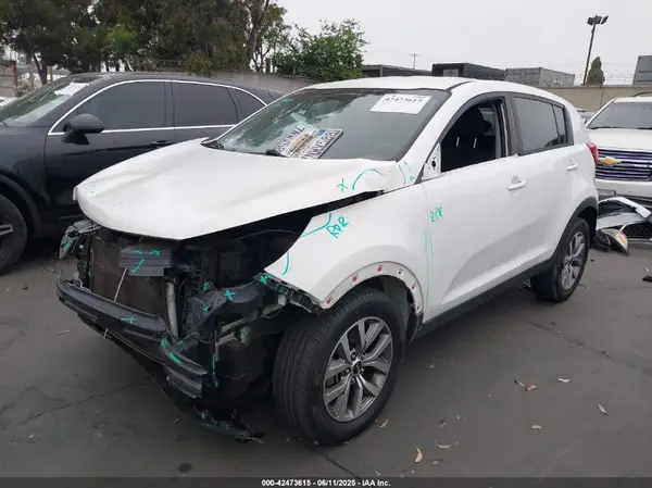 KNDPB3AC9G7862315 2016 KIA SPORTAGE - Image 2