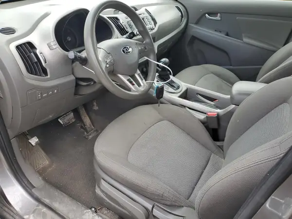 KNDPB3ACXG7805749 2016 KIA SPORTAGE - Image 8