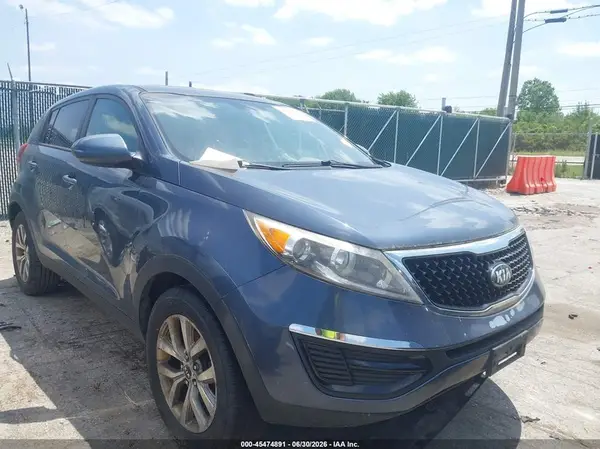 KNDPB3ACXG7812068 2016 KIA SPORTAGE - Image 1