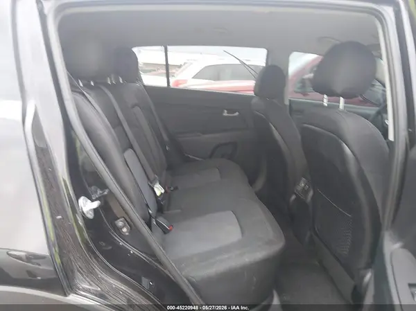 KNDPB3ACXG7814239 2016 KIA SPORTAGE - Image 8