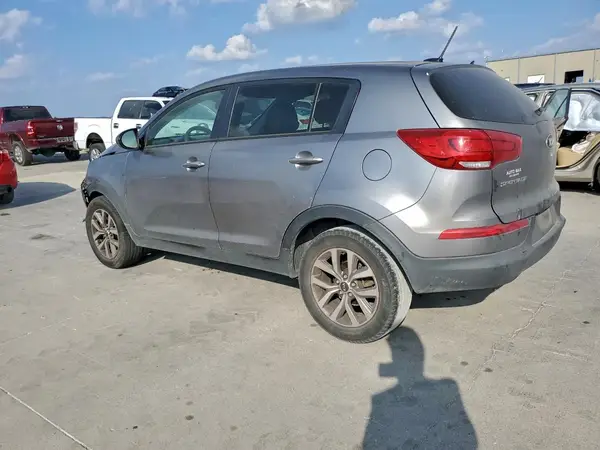 KNDPB3ACXG7818730 2016 KIA SPORTAGE - Image 2