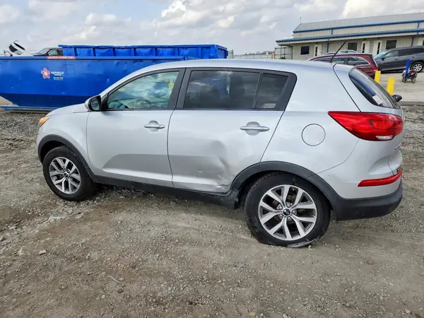 KNDPB3ACXG7819618 2016 KIA SPORTAGE - Image 2