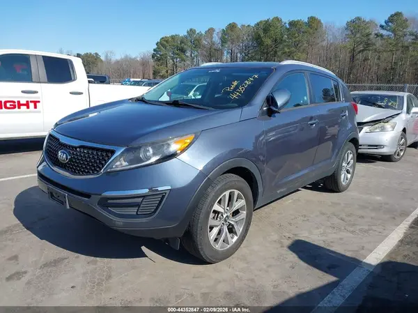 KNDPB3ACXG7826326 2016 KIA SPORTAGE - Image 2