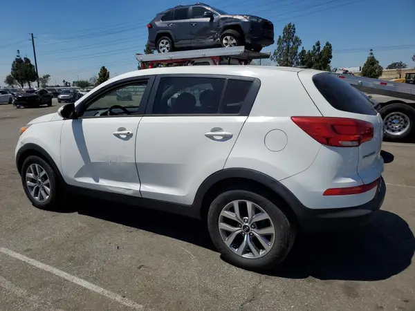 KNDPB3ACXG7838833 2016 KIA SPORTAGE - Image 2