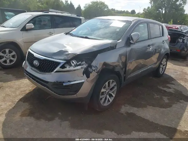 KNDPB3ACXG7844681 2016 KIA SPORTAGE - Image 2
