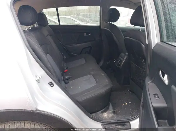 KNDPB3ACXG7844812 2016 KIA SPORTAGE - Image 8