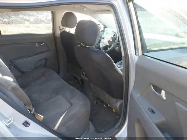 KNDPB3ACXG7847760 2016 KIA SPORTAGE - Image 8