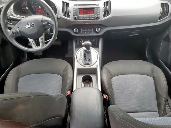 KNDPB3ACXG7847886 2016 KIA SPORTAGE - Image 8