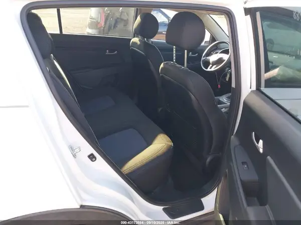 KNDPB3ACXG7852411 2016 KIA SPORTAGE - Image 8