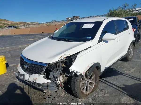 KNDPB3ACXG7853784 2016 KIA SPORTAGE - Image 2