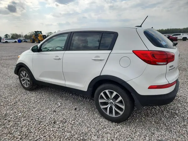 KNDPB3ACXG7856247 2016 KIA SPORTAGE - Image 2