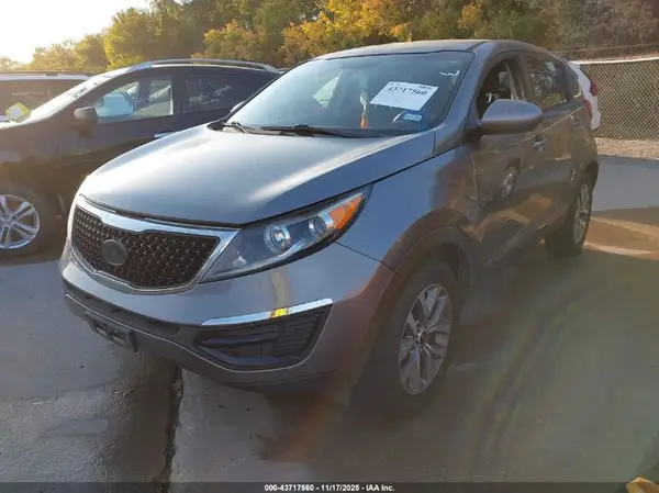 KNDPB3ACXG7865949 2016 KIA SPORTAGE - Image 2