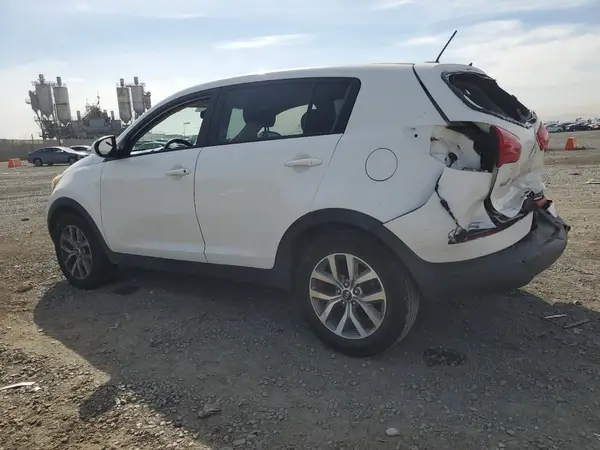 KNDPB3ACXG7866003 2016 KIA SPORTAGE - Image 2