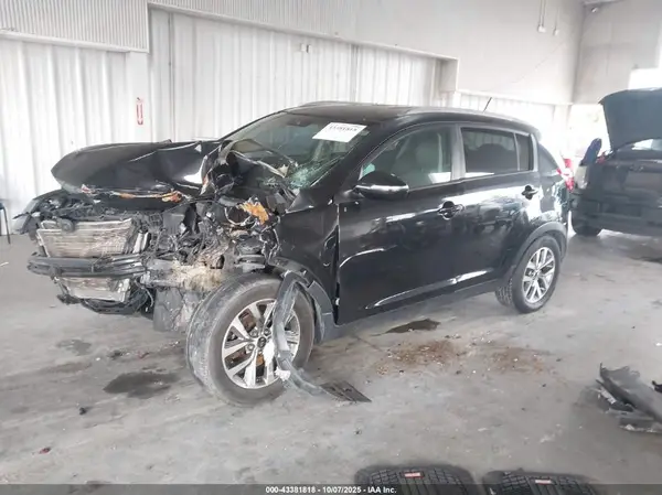 KNDPB3ACXG7866700 2016 KIA SPORTAGE - Image 2