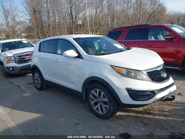 KNDPB3ACXG7870570 2016 KIA SPORTAGE - Image 1