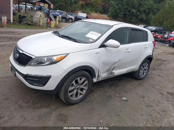 KNDPBCAC0G7803573 2016 KIA SPORTAGE - Image 2