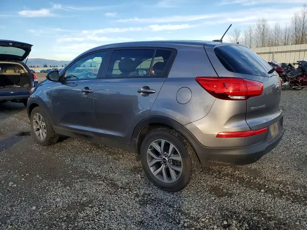 KNDPBCAC0G7805100 2016 KIA SPORTAGE - Image 2