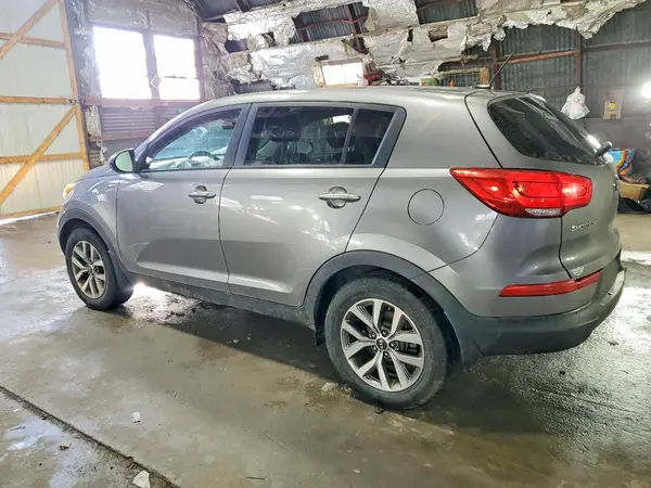 KNDPBCAC0G7812161 2016 KIA SPORTAGE - Image 2