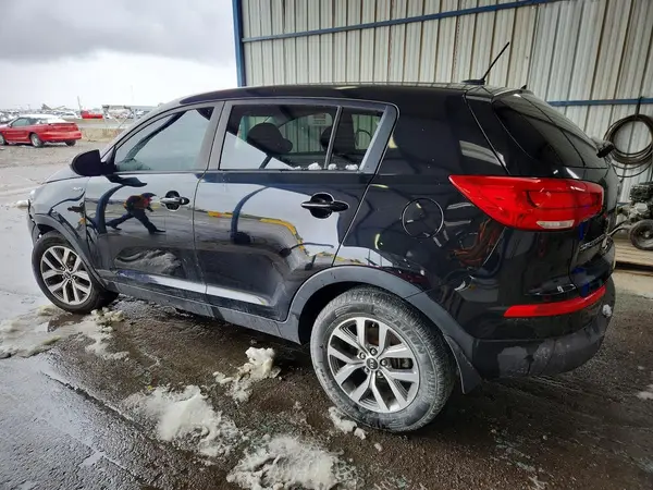 KNDPBCAC0G7817375 2016 KIA SPORTAGE - Image 2