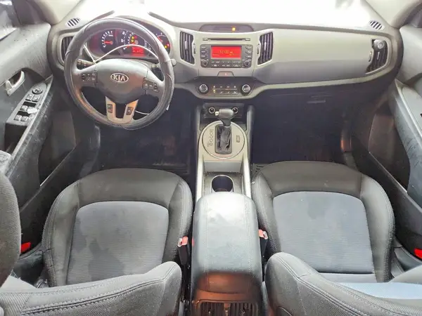 KNDPBCAC0G7817375 2016 KIA SPORTAGE - Image 8